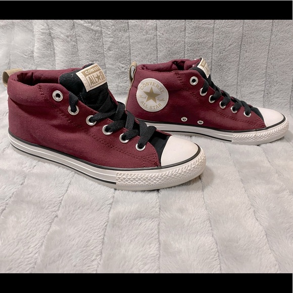 Burgundy Converse All-Star - Picture 5 of 6